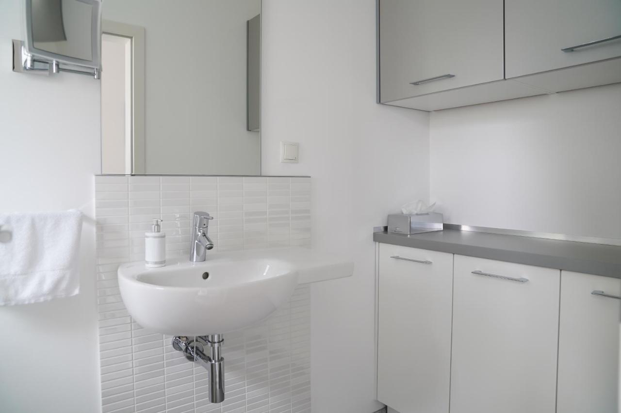 Modernes Stadthaus 100Qm Parkplatz Bad&Dusche Kueche ハノーファー エクステリア 写真